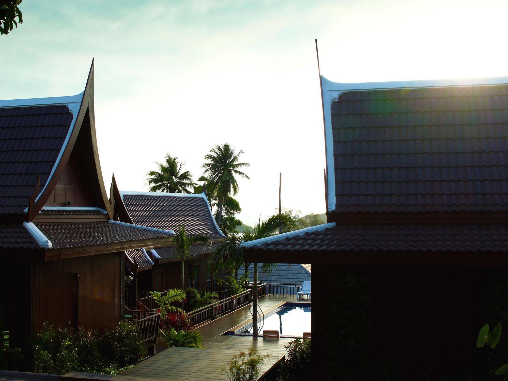 Choeng Mon Kaya Mani Thai Villa Resort מראה חיצוני תמונה
